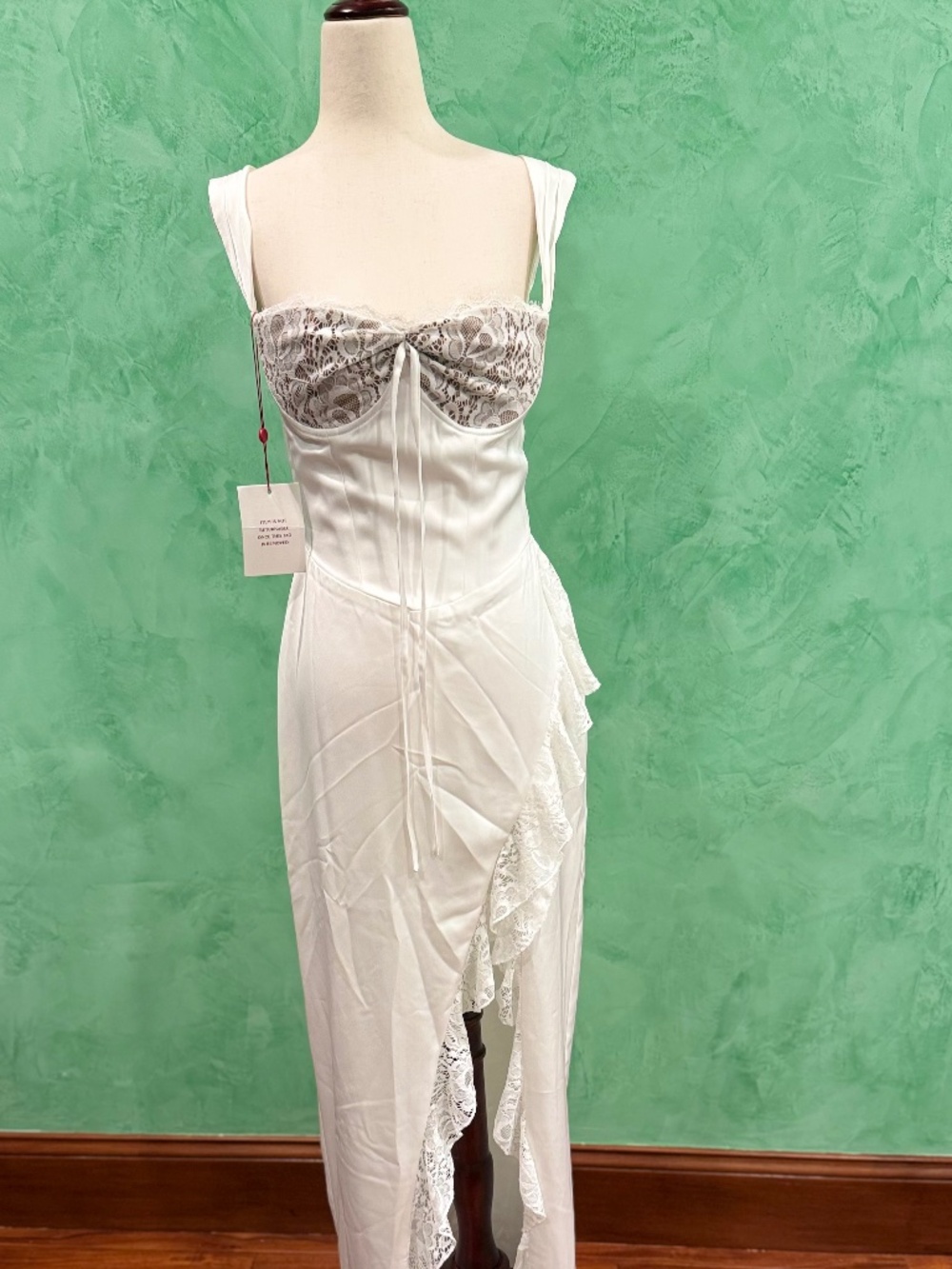 NWT Miss Circle Freddie White Lace Satin Maxi Corset Dress S